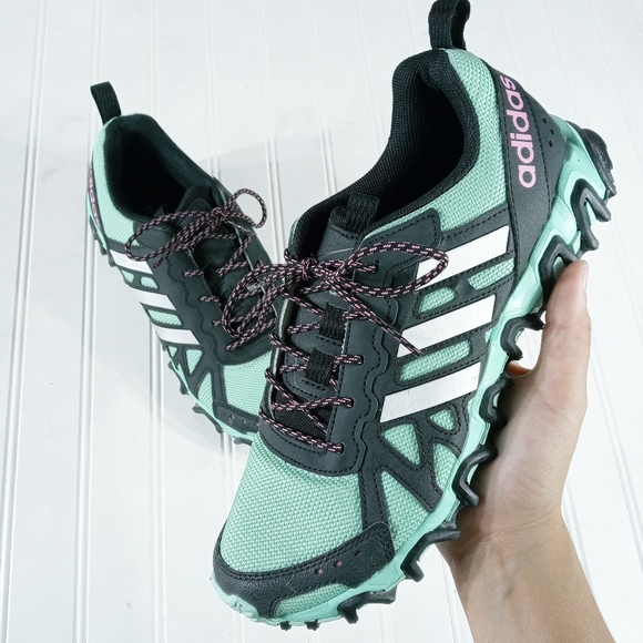 adidas incision trail